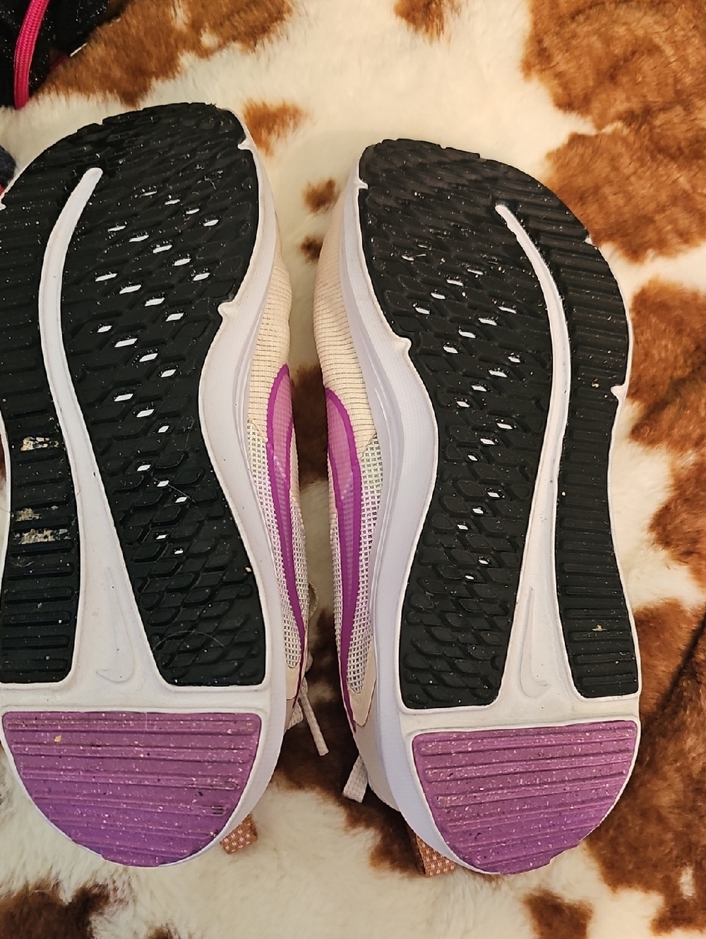 Nike Women's Athletic Shoes - Beige with Purple Swoosh - Picture 5 of 5